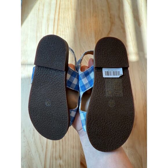 NWOB Emerald SZ 7.5 US Genuine Leather Baby‎ Girl Gingham Blue White Sandal - Picture 3 of 3